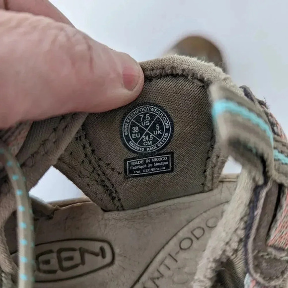 Keen Women's Whisper Sandal 7.5 - Picture 3 of 8